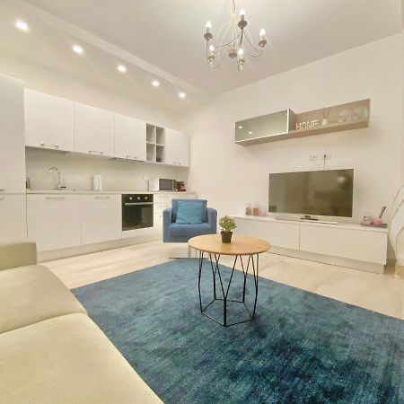 Elegance Duomo Apartment Milano Ngoại thất bức ảnh