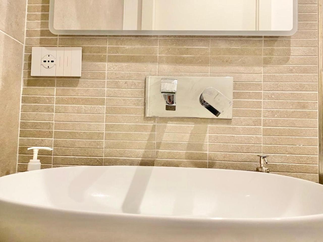 Elegance Duomo Apartment Milano Ngoại thất bức ảnh